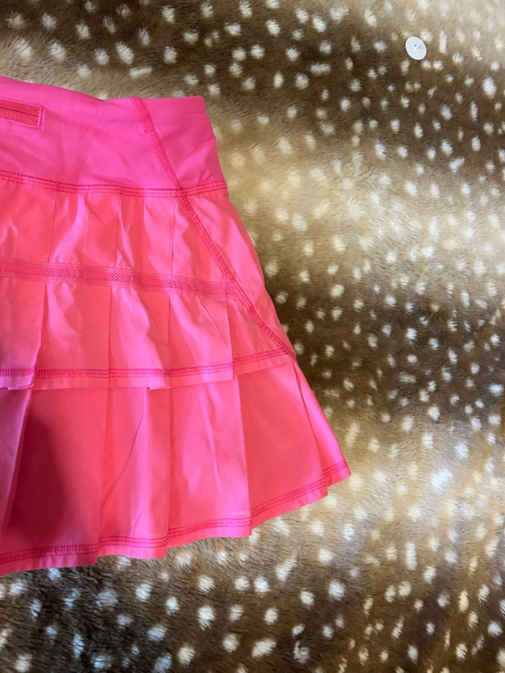 “Vintage” Lululemon Hot Pink Run Pace Setter tennis skirt size 4 - Picture 5 of 9